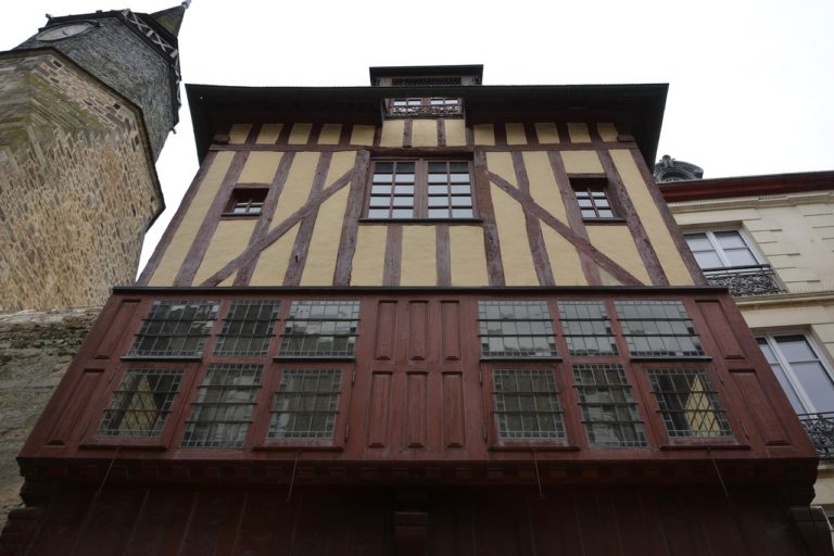 La richesse culturelle des patrimoines et des traditions bretonnes