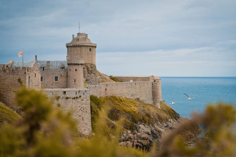 Pourquoi la Bretagne est-elle si romantique ?