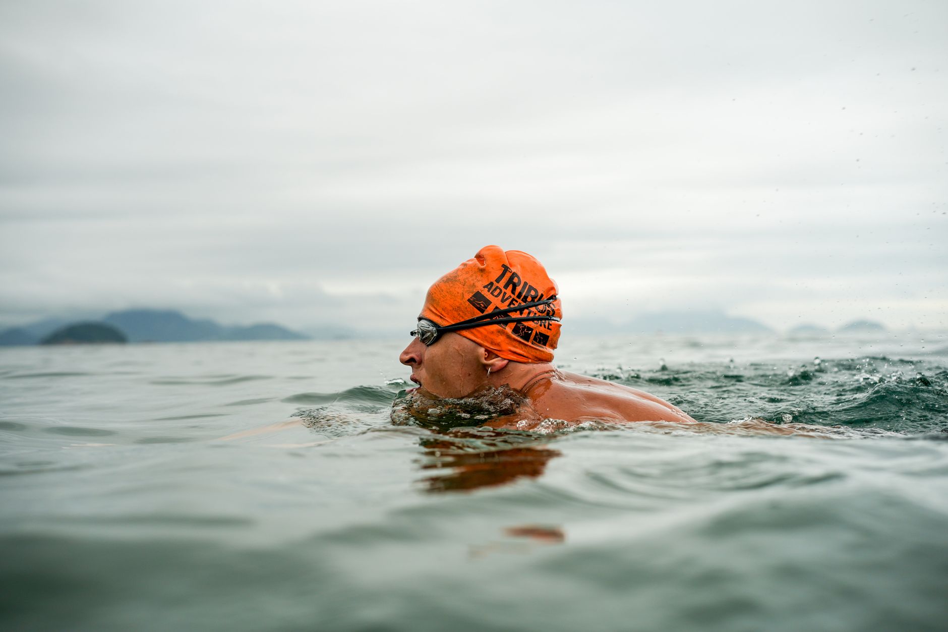 Axel Reymond relie Groix à Lorient à la nage en 2 h 42, une heure avant l’horaire prévu